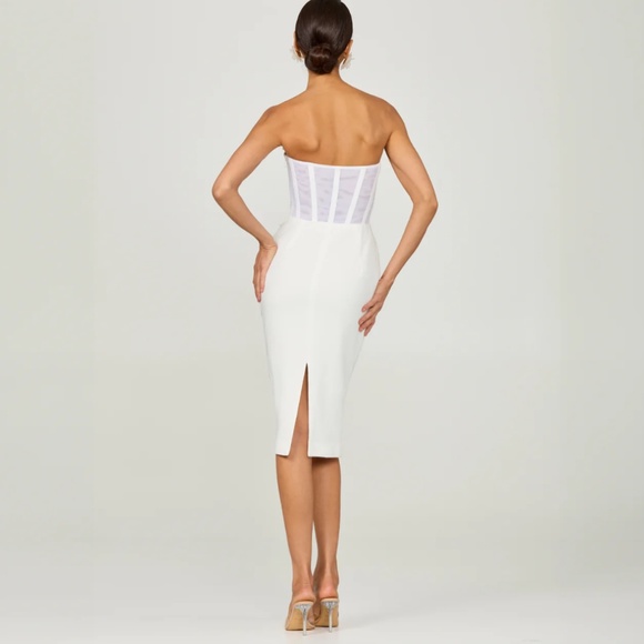 HELSI Kaia Floral Appliqué Strapless Dress - Picture 4 of 8